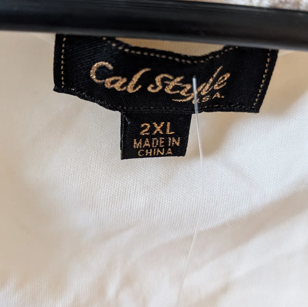 NWT Cal Style boho lace feminine embroidered cream sleeveless blouse. size 2XL. - Picture 5 of 9